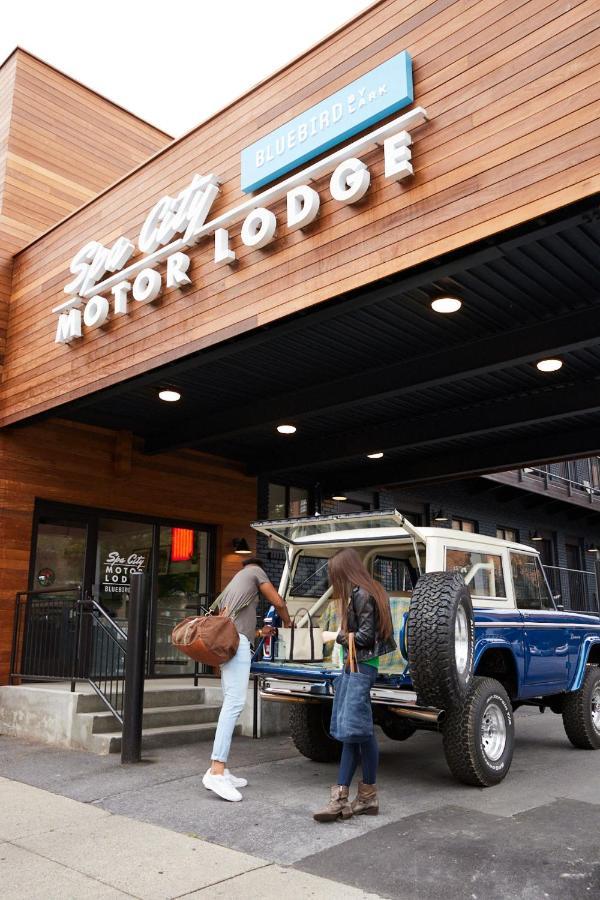 Bluebird Spa City Motor Lodge Saratoga Springs Ngoại thất bức ảnh