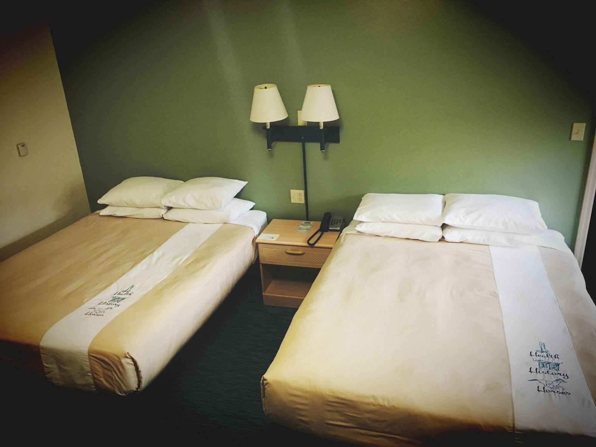 Bluebird Spa City Motor Lodge Saratoga Springs Ngoại thất bức ảnh